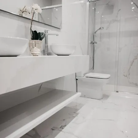 Апартаменти Naiala